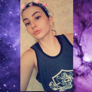 Meet your Posher, Alysha